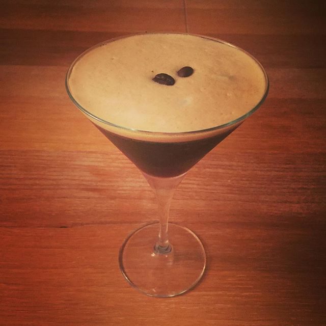 Espresso Martini – The Ultimate Coffee Cocktail